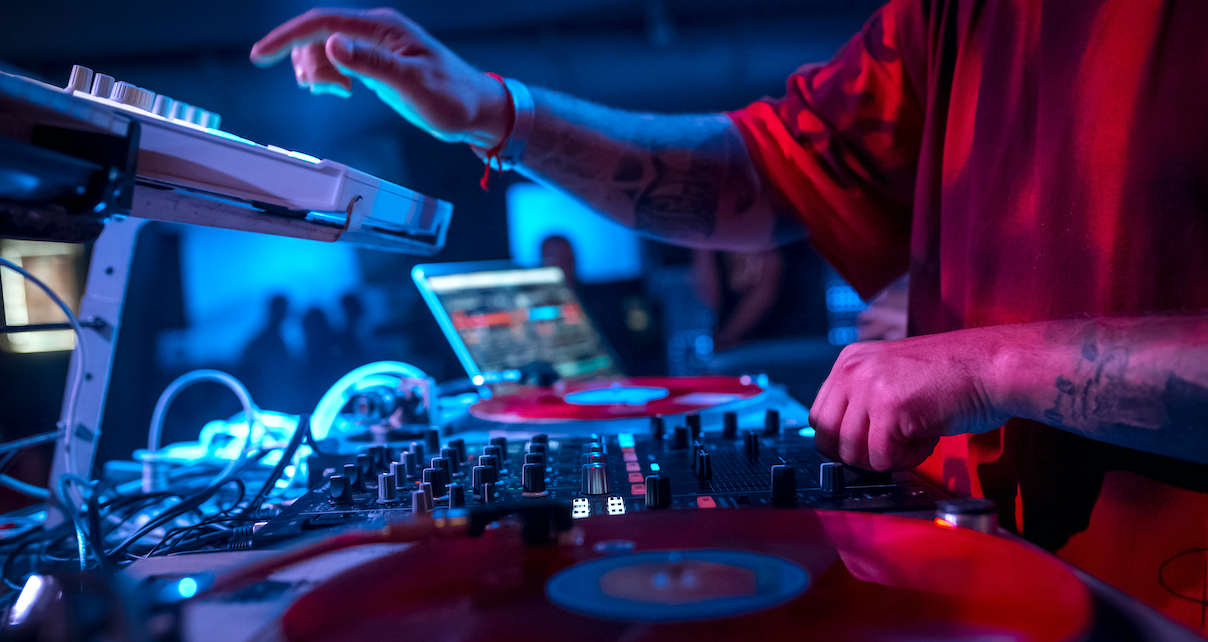 LiveDJ
